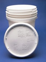 12 Gallon Plastic Pail, White with White locking lid