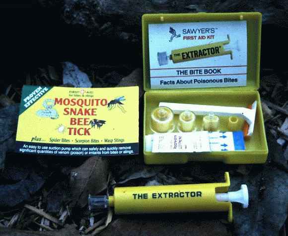 Snake Bite Extractor kit 